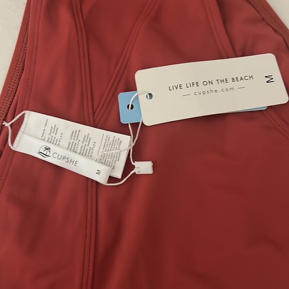 Cupshe high waisted bikini. - Picture 6 of 7